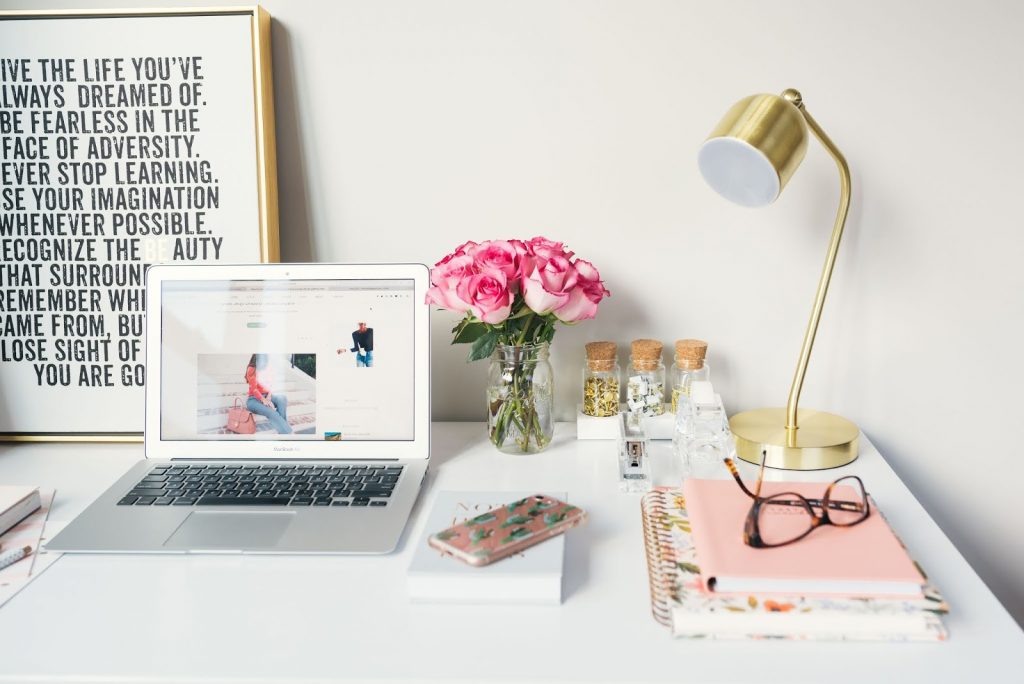 how to get a cheap theme for your blog
